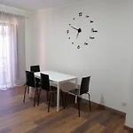 Lamezia Nicogia Oda ve Kahvaltı