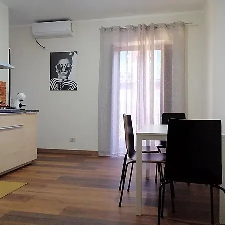 住宿加早餐酒店 Lamezia Nicogia 拉默齐亚泰尔默